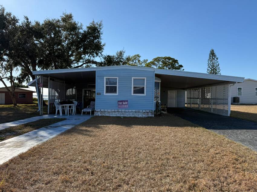 Ellenton, FL Mobile Home for Sale located at 562 Bayshore Dr Colony Cove